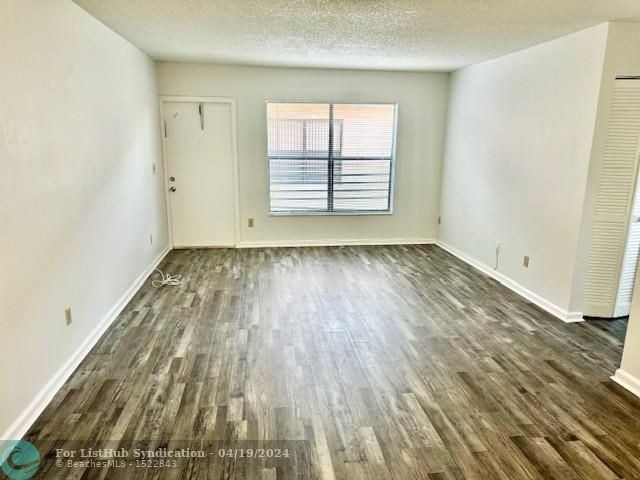 11112 Royal Palm Blvd - Photo 17