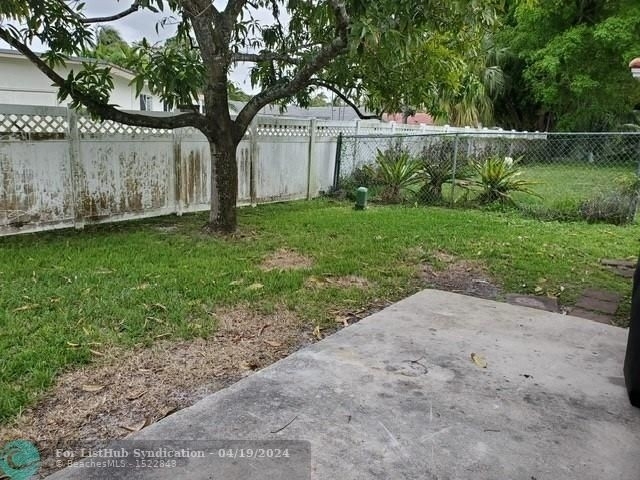 11170 Nw 39th St - Photo 35