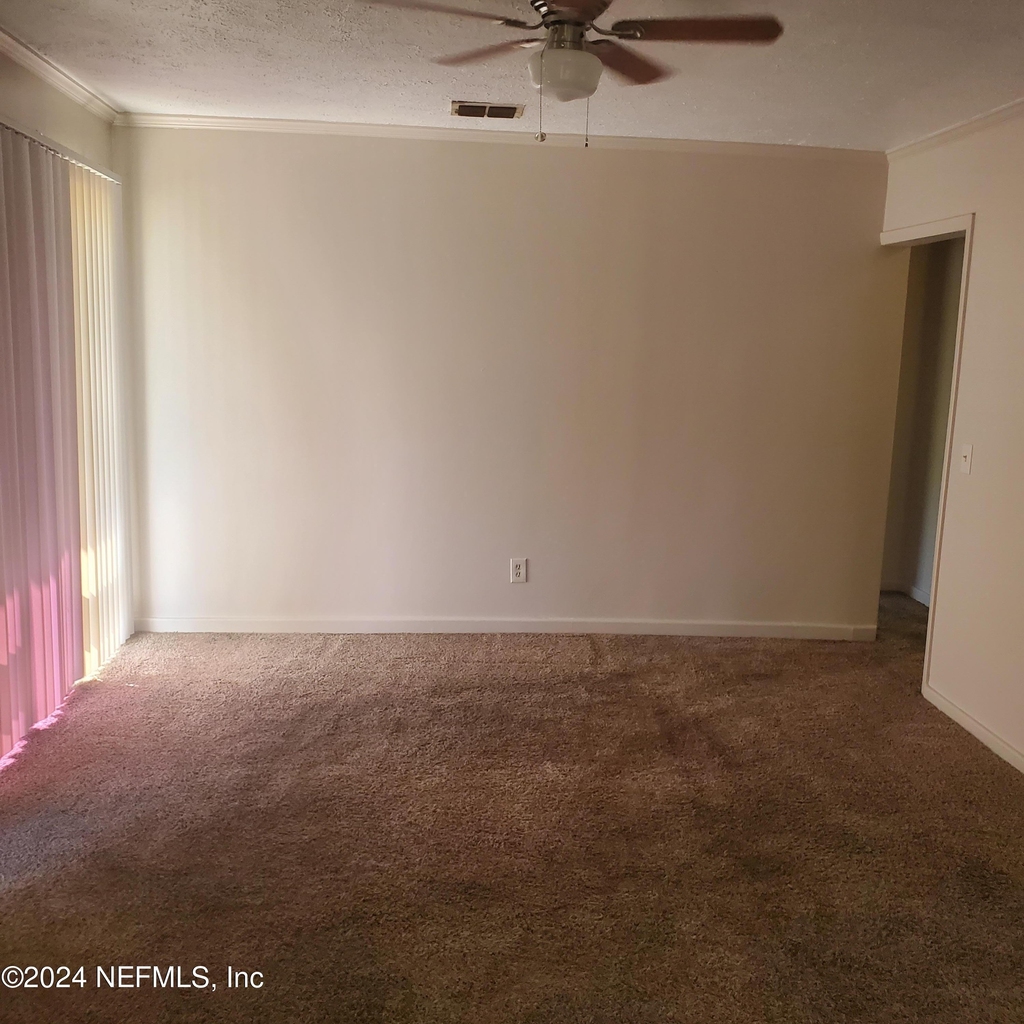 3019 W 1st Street - Photo 5