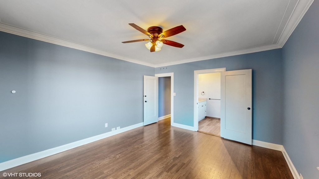 415 W Aldine Avenue - Photo 23