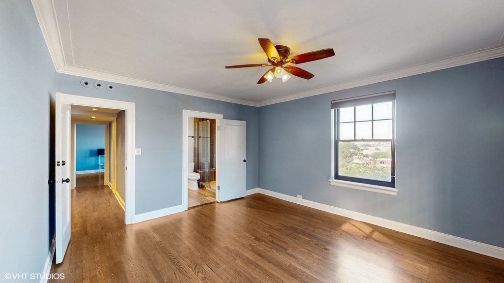 415 W Aldine Avenue - Photo 24