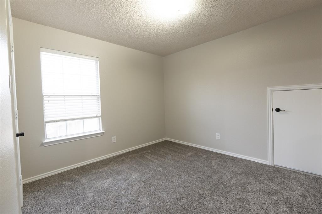 9804 Hickory Hollow Lane - Photo 22