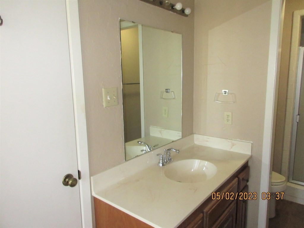 1155 A Oval Dr - Photo 13