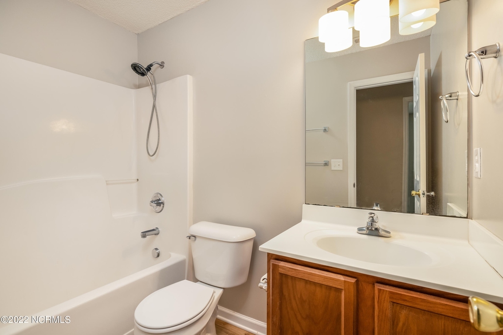 205 Smallberry Court - Photo 15