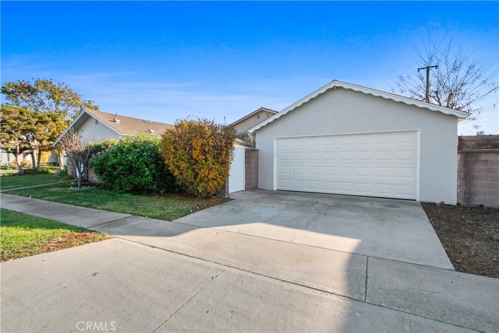 12071 Chianti Drive - Photo 12