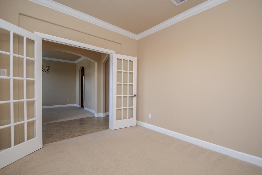 25939 Celtic Terrace - Photo 3