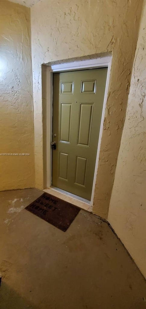 2550 Sw 18th Ter - Photo 25