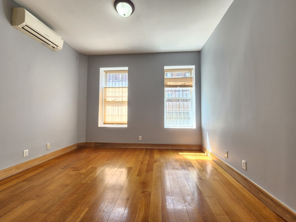 204 West 140th Street - Photo 4