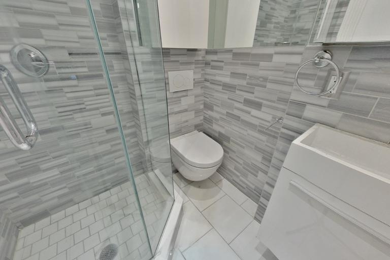 416 East 13th Street - Photo 6