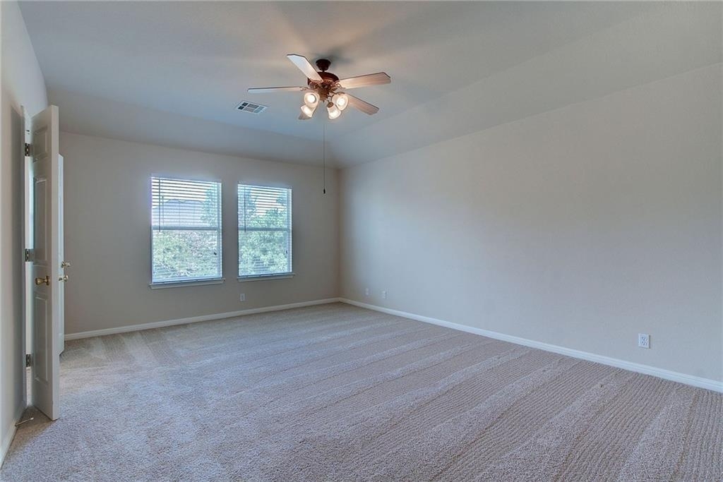 8213 Menlo Park Pl - Photo 17