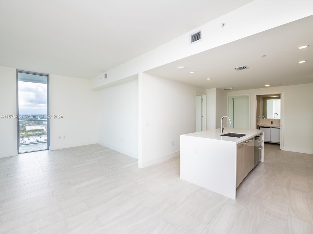 2000 Metropica Way - Photo 11