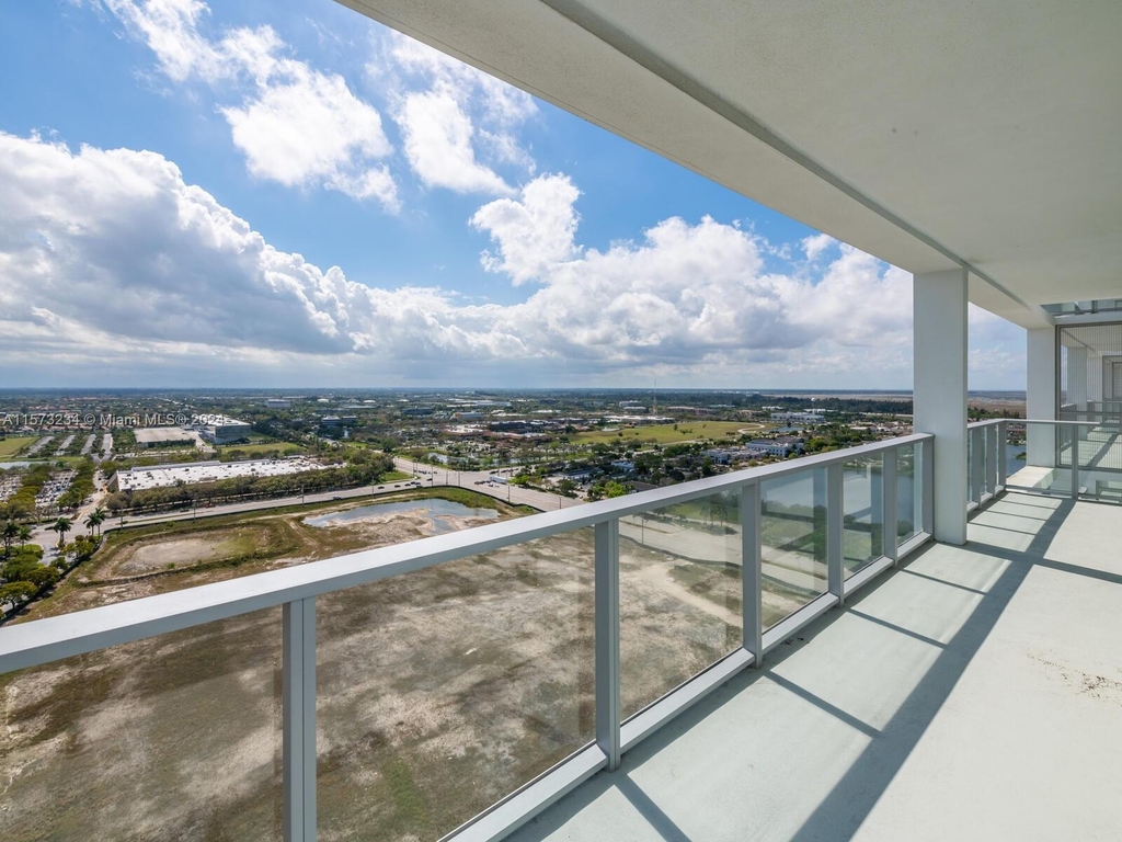 2000 Metropica Way - Photo 21