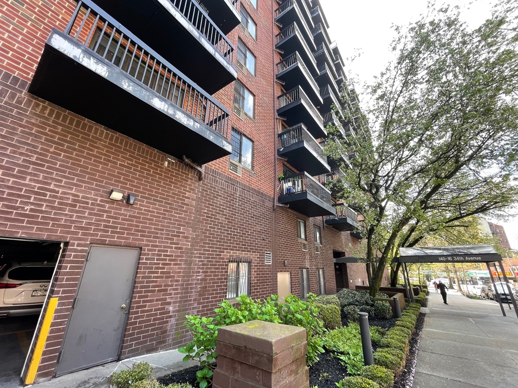 140-16 34th Avenue - Photo 19