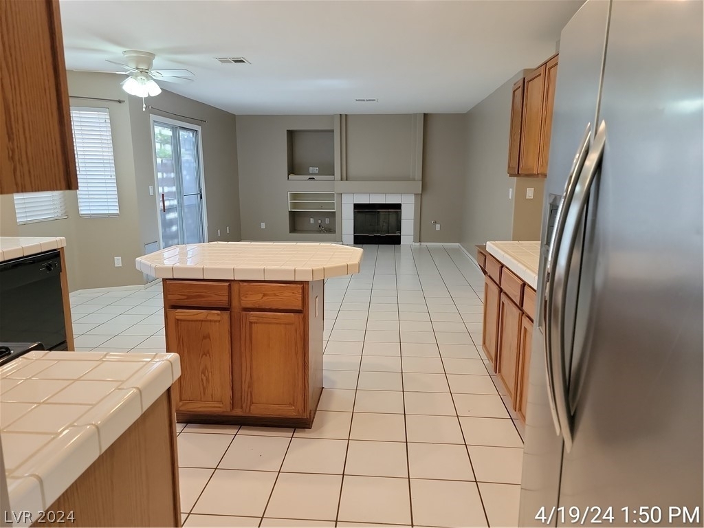 7813 Desert Candle Way - Photo 6