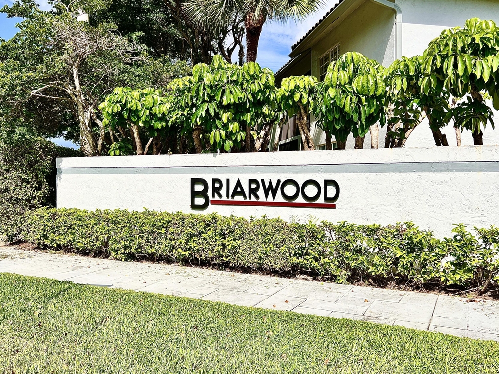 11595 Briarwood Circle - Photo 43