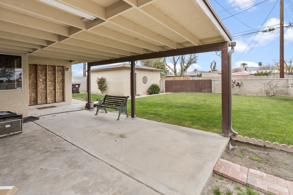 82174 Sierra Avenue - Photo 4