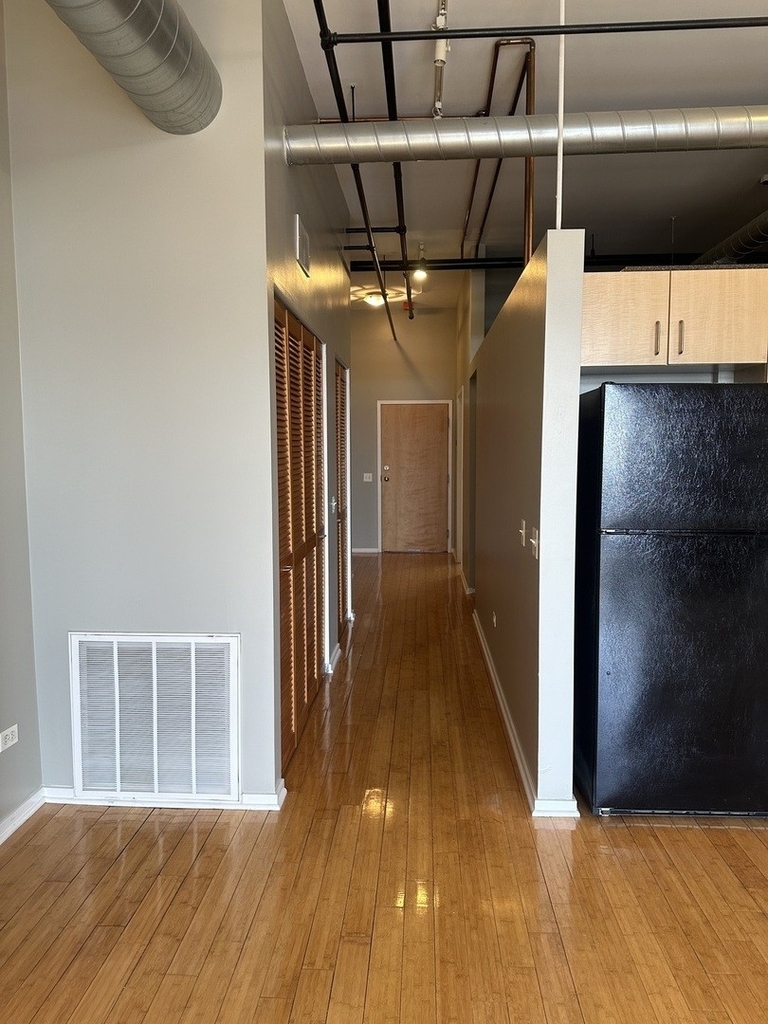 2024 S Wabash Avenue - Photo 11