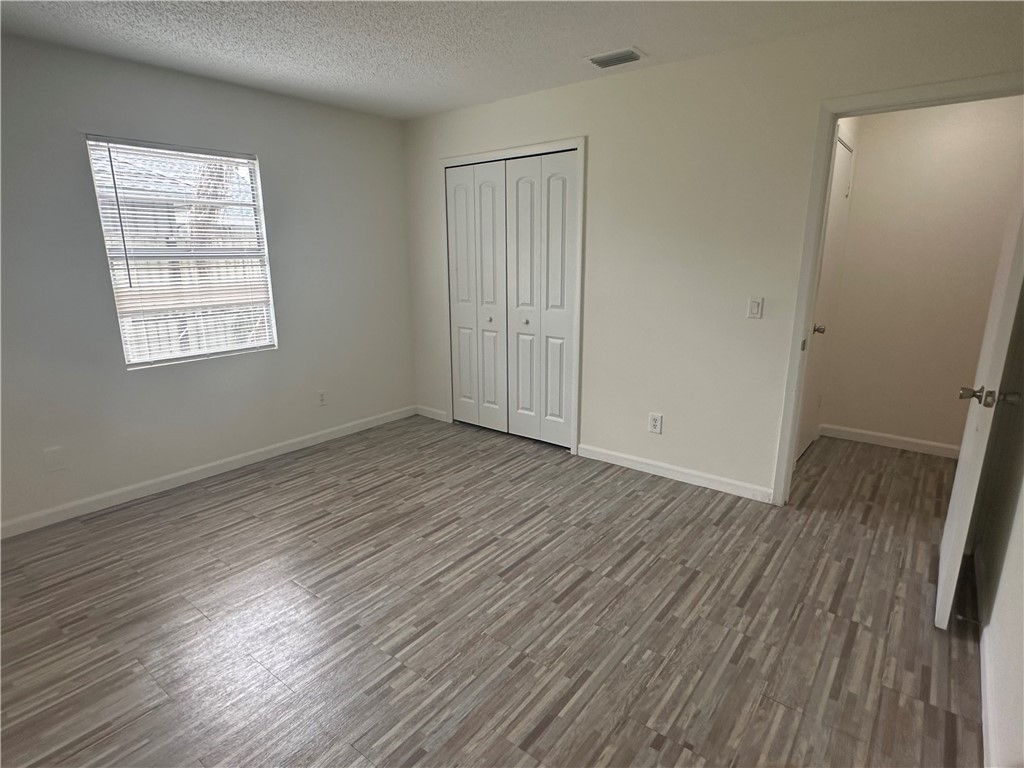 225 20th Avenue - Photo 9