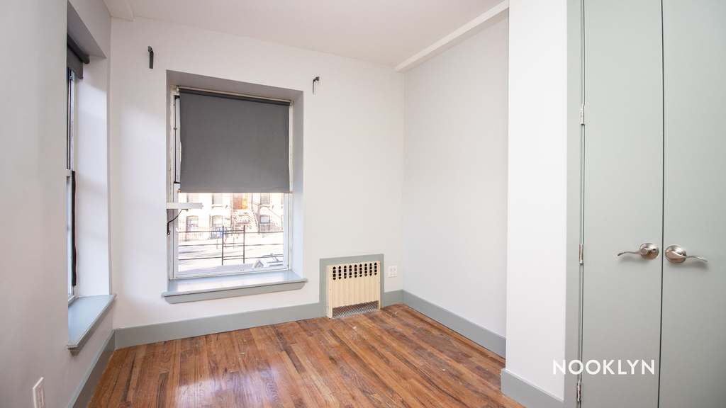 636 St Marks Avenue - Photo 5