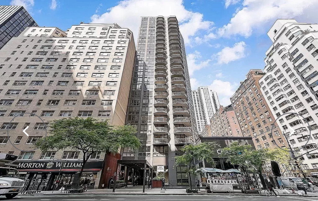 360 East 57th Street - Photo 12