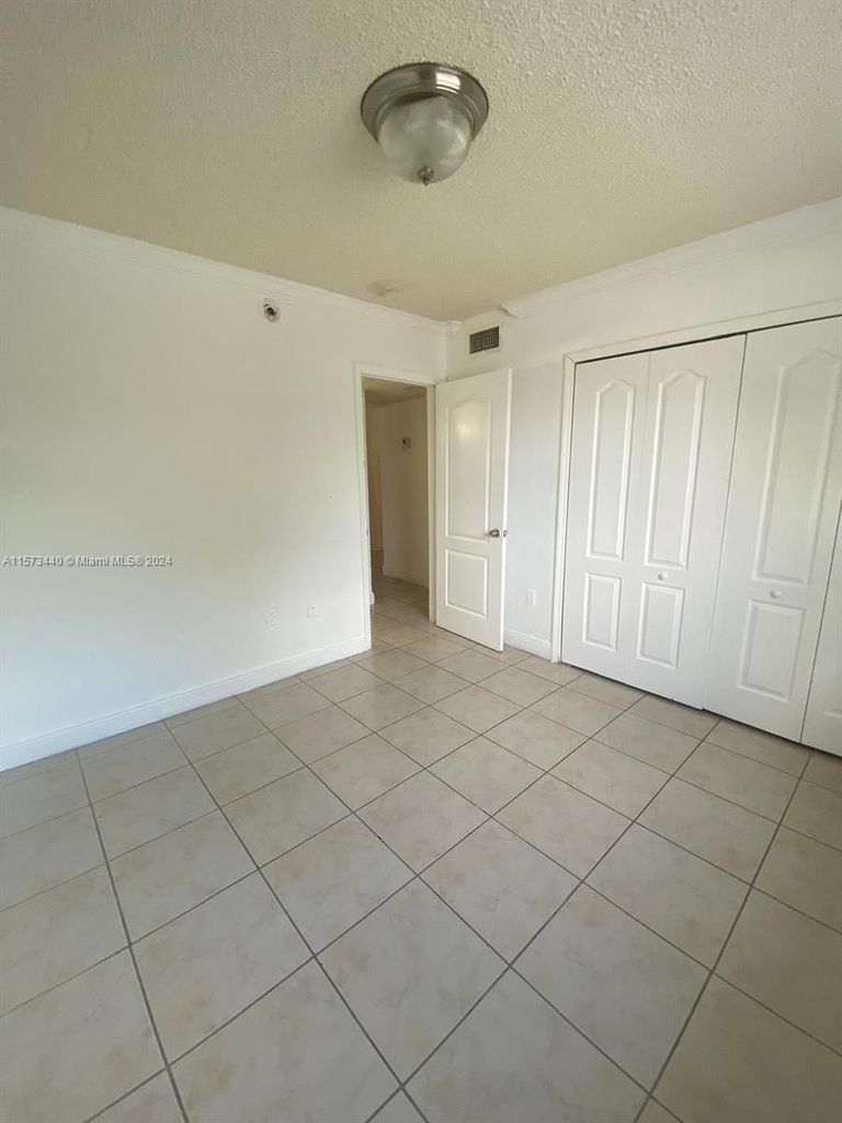 16118 Ne 21st Ave - Photo 7