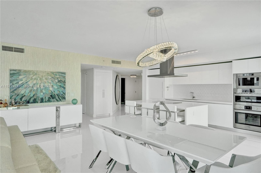 330 Sunny Isles Blvd - Photo 18