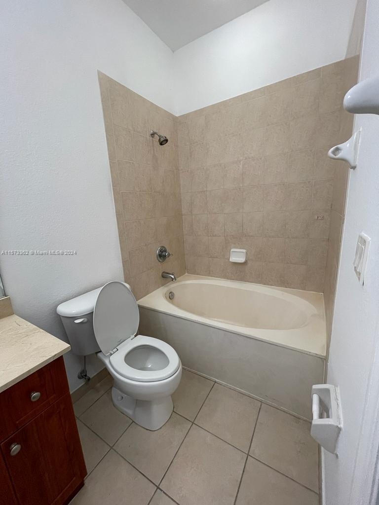 8999 Nw 107th Ct - Photo 3