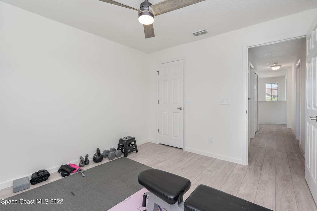 1315 Lara Circle - Photo 21