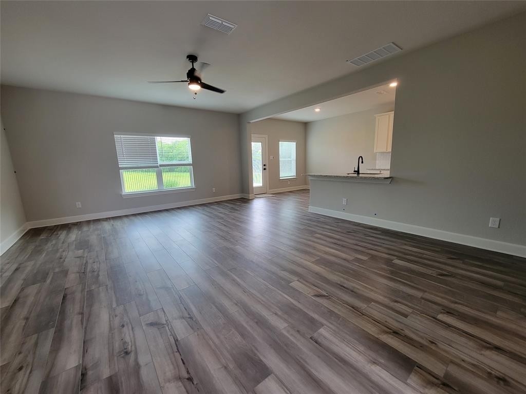 717 Emerson Drive - Photo 5