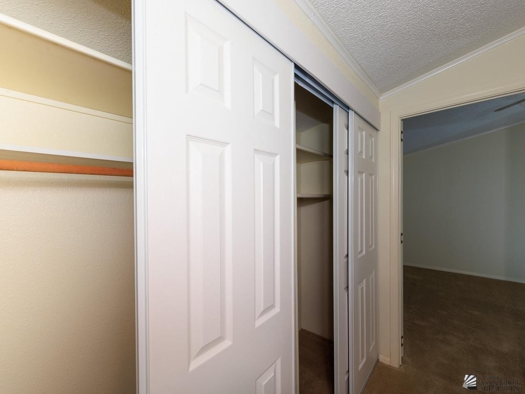 13509 E 49 Dr - Photo 25