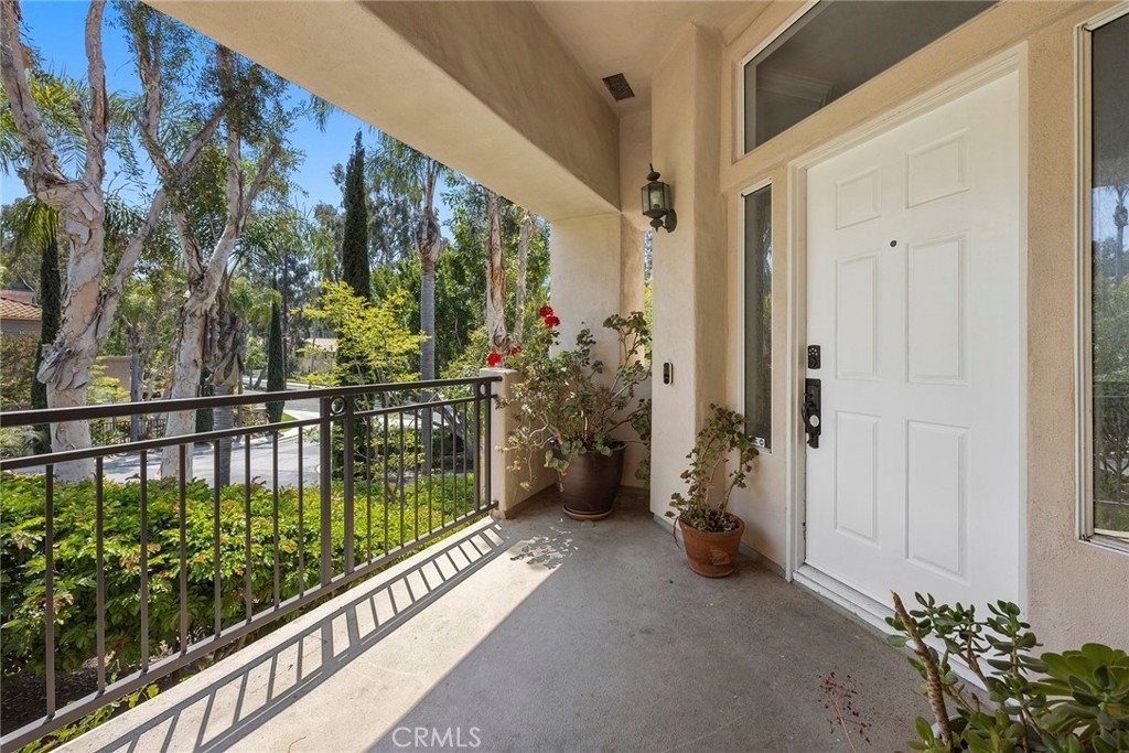 337 S San Vicente Lane - Photo 2