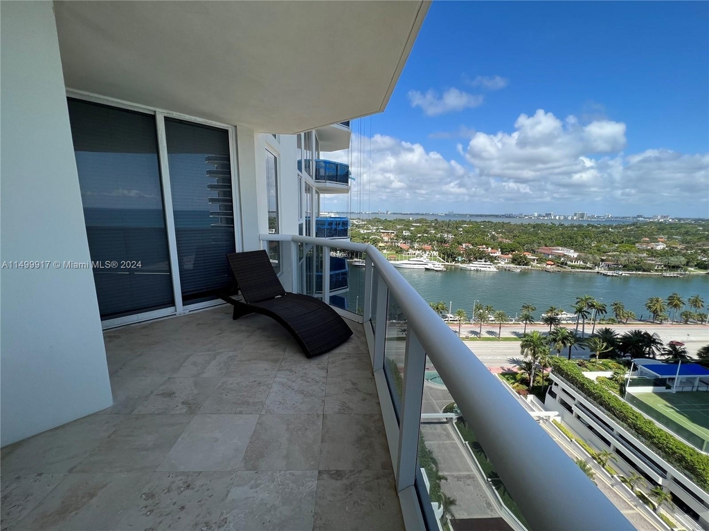 4775 Collins Ave - Photo 16