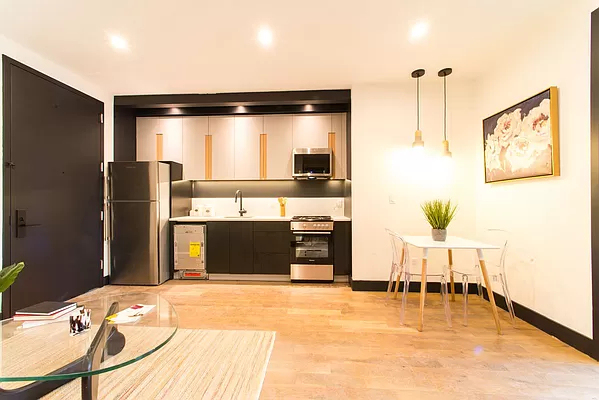 832 Lexington Avenue - Photo 0