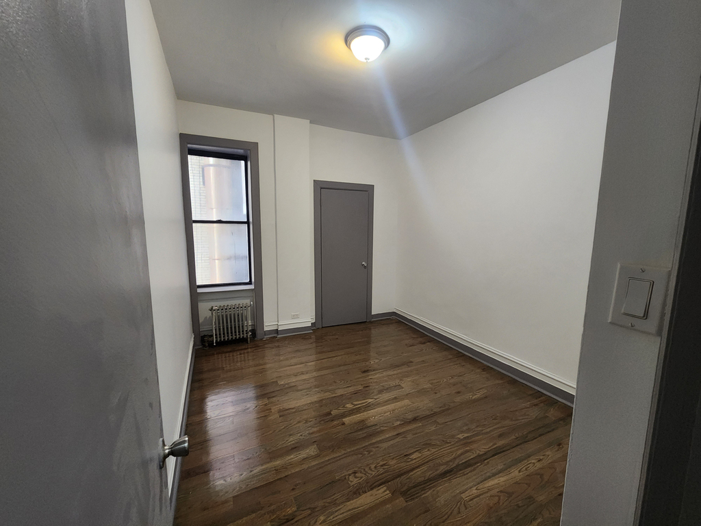 550 West 157th Street - Photo 3