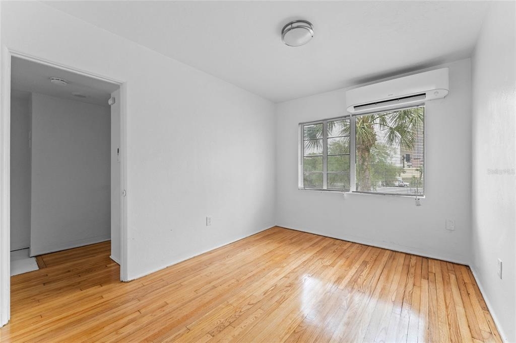 306 Lakeview Street - Photo 3
