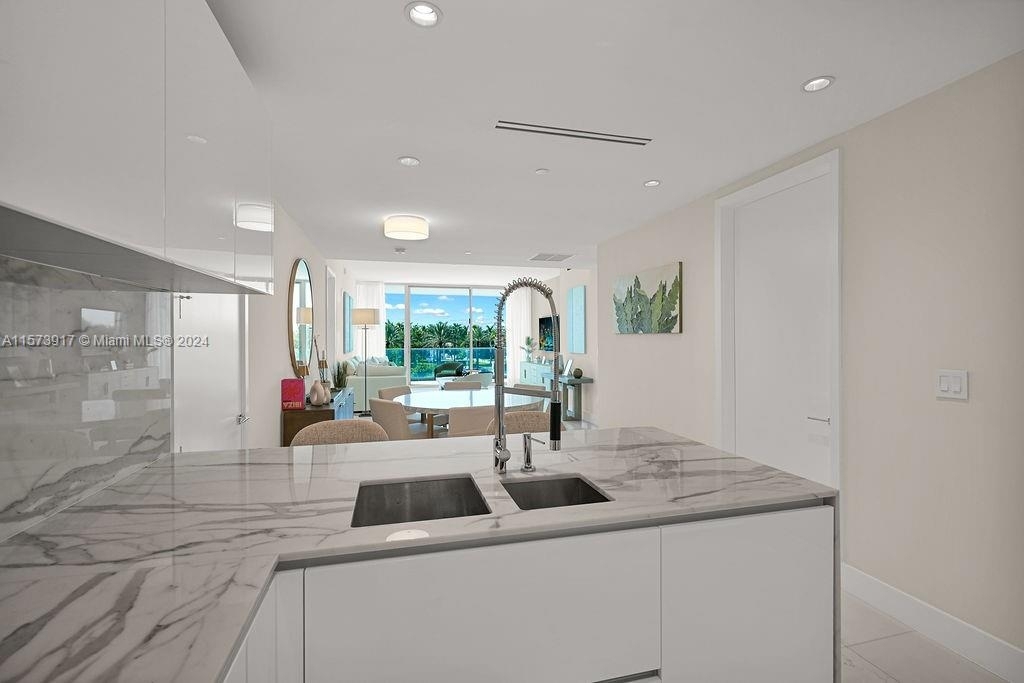 10201 Collins Ave - Photo 38