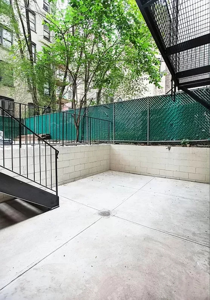 56 East 130th Street - Photo 6