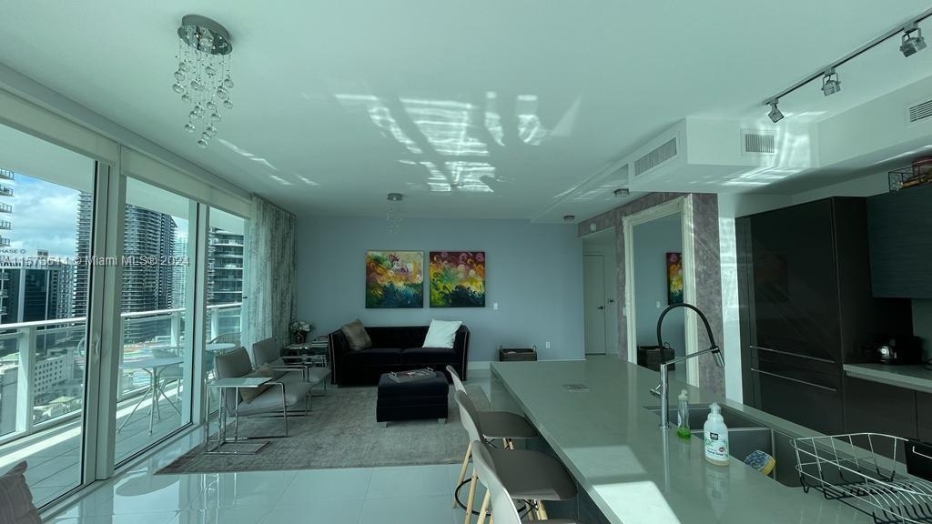 1080 Brickell Ave - Photo 2