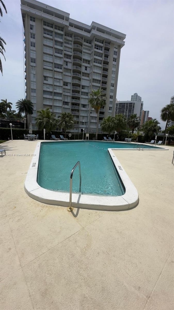 1408 Brickell Bay Dr - Photo 12