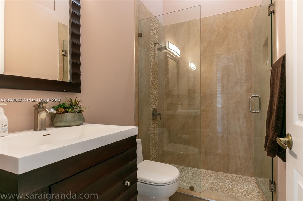 18766 Sw 78th Ct - Photo 22