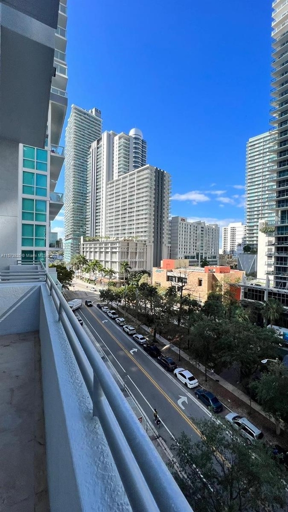 1050 Brickell Av - Photo 1