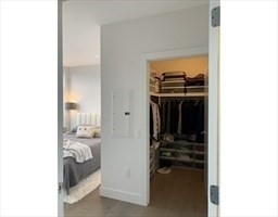 40 Traveler St - Photo 6