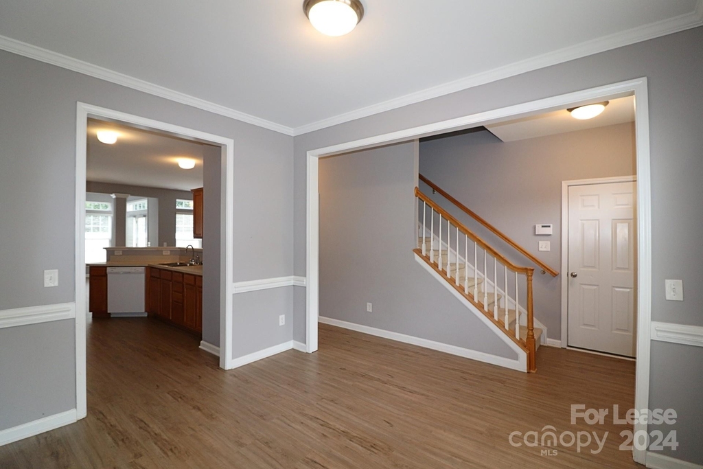 414 Canoe Court - Photo 5