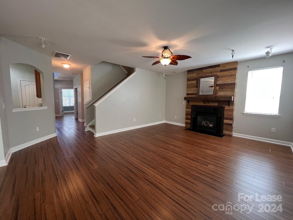 14347 Lyon Hill Lane - Photo 11