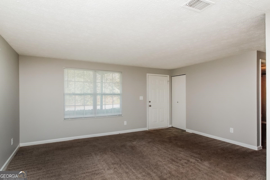 5302 Kinsdale Lane - Photo 3