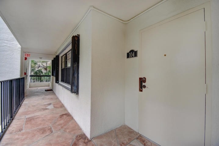 277 N Ocean Boulevard - Photo 7