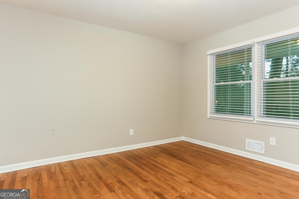 3648 Stanford Circle - Photo 10