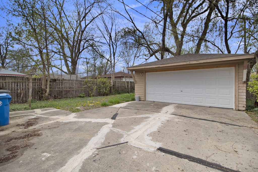 29650 Oakwood Street - Photo 15