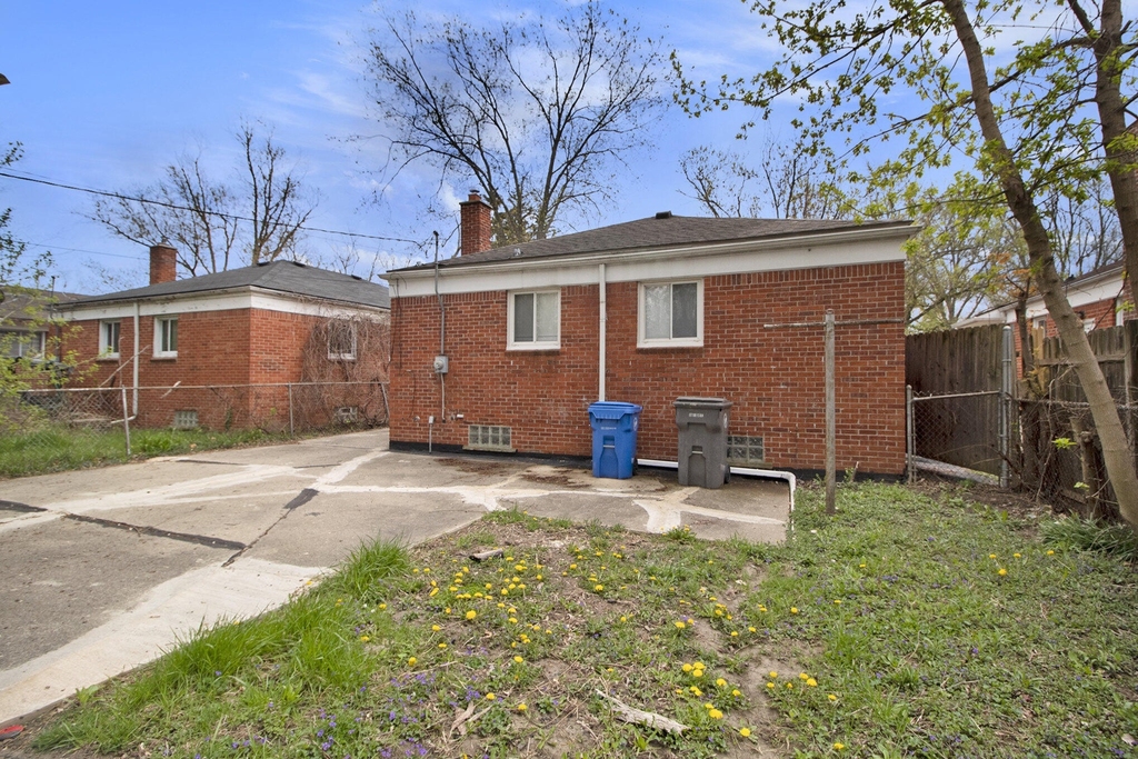 29650 Oakwood Street - Photo 14