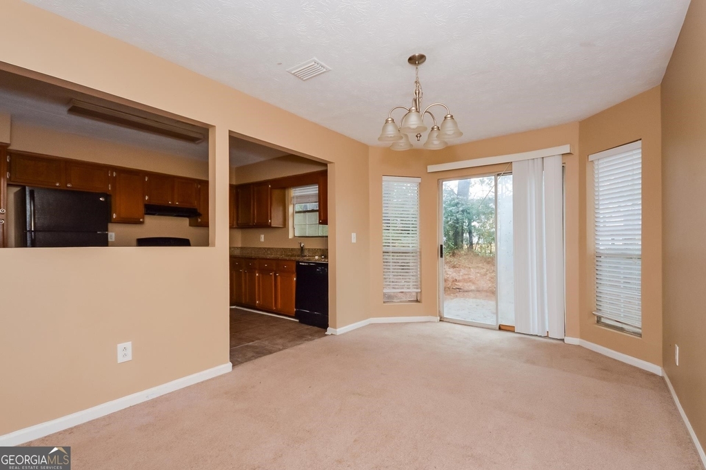 6199 Saint Charles Court - Photo 4